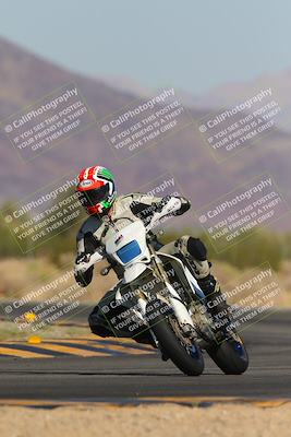 media/Nov-06-2023-Moto Forza (Mon) [[ce023d0744]]/3-Intermediate Group/Session 3 (Turn 5)/